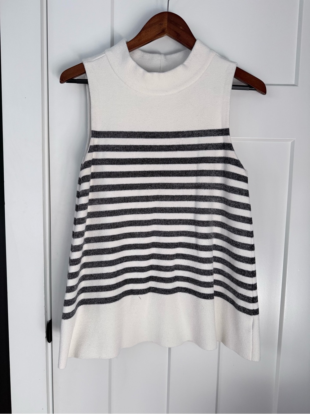 MOTH Sleeveless Striped Knit Top in White and Charcoal